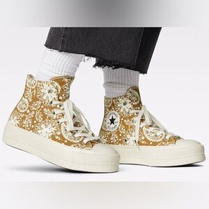 Womens RARE Converse Chuck All Star Platform Hi Lift Fall Florals Brown 572541C